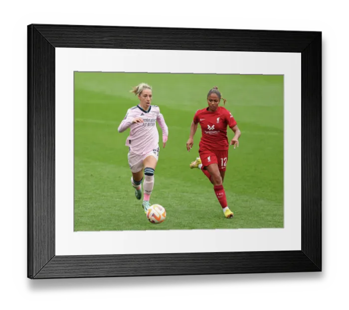 Framed Print : Arsenal vs Liverpool: Nobbs vs Hinds in FA Womens Super League Clash