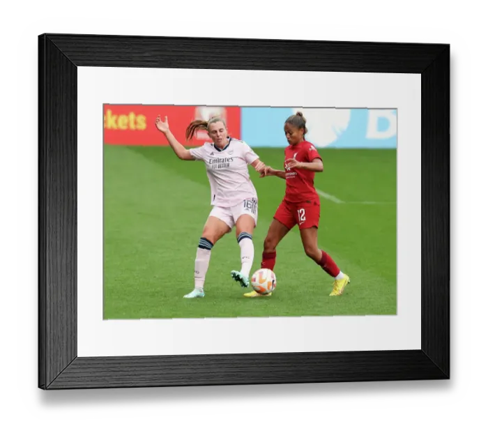 Framed Print : Arsenal vs Liverpool: FA Women's Super League Showdown at Prenton Park