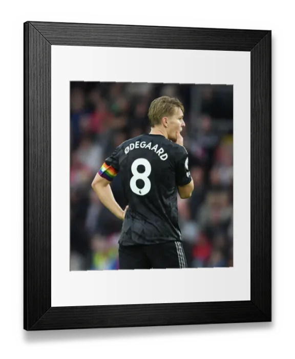 Framed Print : Martin Odegaard in Action: Arsenal vs Southampton, 2022-23 Premier League Framed Print : Martin Odegaard in Action: Arsenal vs Southampton, 2022-23 Premier League