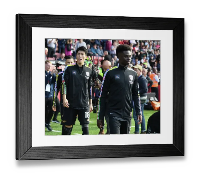 Framed Print : Bukayo Saka Gears Up: Southampton vs Arsenal, Premier League 2022-23