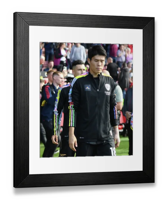 Framed Print : Arsenal's Tomiyasu Ready for Southampton Showdown - Premier League 2022-23 Framed Print : Arsenal's Tomiyasu Ready for Southampton Showdown - Premier League 2022-23