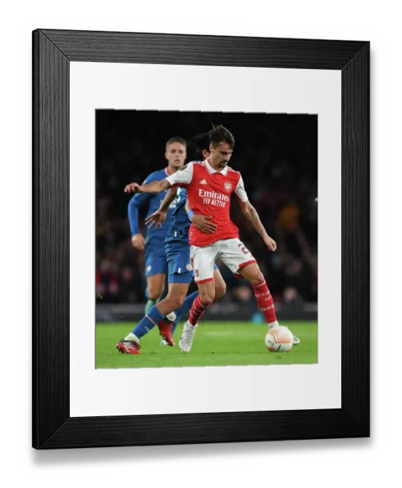 Framed Print : Arsenal vs PSV Eindhoven: Fabio Vieira Clash in Europa League Group A Framed Print : Arsenal vs PSV Eindhoven: Fabio Vieira Clash in Europa League Group A