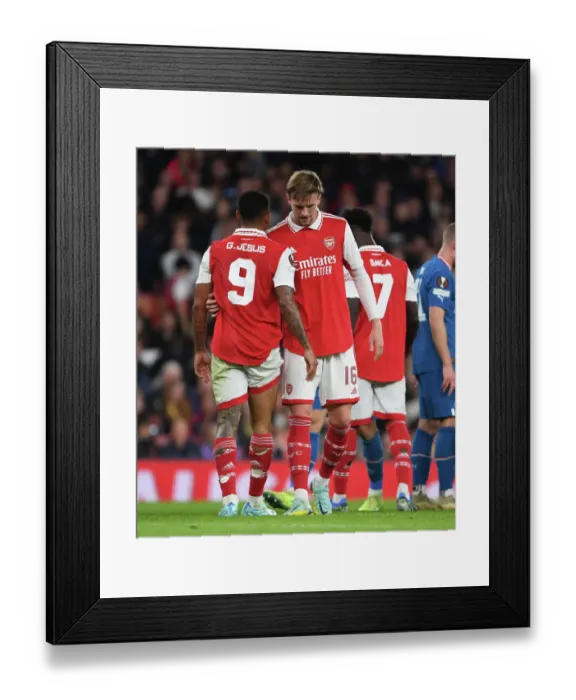 Framed Print : Arsenal FC vs PSV Eindhoven: Clash in the Europa League Group Stage (2022-23)
