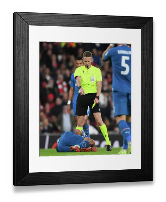 Framed Print : Arsenal FC vs. PSV Eindhoven: UEFA Europa League Clash at Emirates Stadium