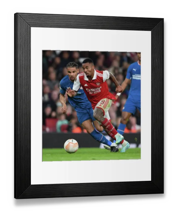 Framed Print : Arsenal vs PSV Eindhoven: Europa League Battle at Emirates Stadium (2022-23)
