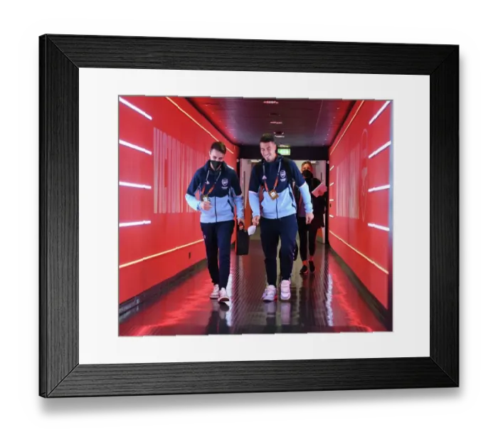 Framed Print : Arsenal FC vs PSV Eindhoven: Europa League Showdown (2022-23)
