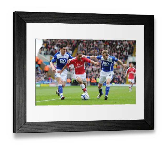 Framed Print : Theo Walcott (Arsenal) Liam Ridgewell and Lee Bowyer (Birmingham). Birmingham City 1 Framed Print : Theo Walcott (Arsenal) Liam Ridgewell and Lee Bowyer (Birmingham). Birmingham City 1