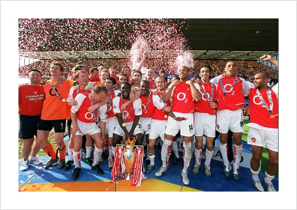 Arsenal Celebrate16 040515. jpg