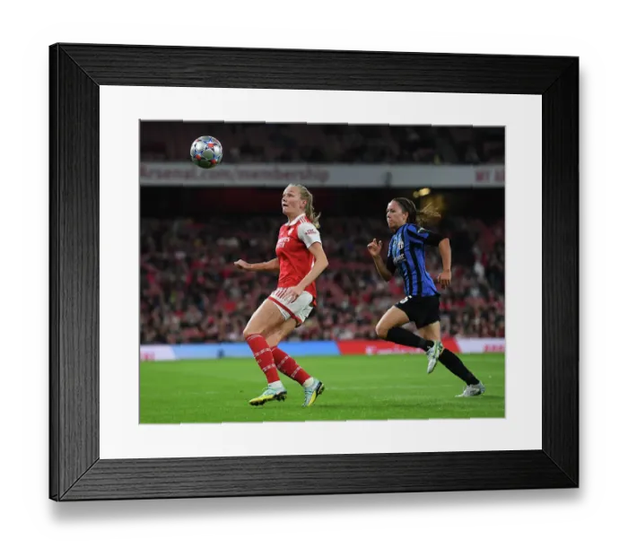 Framed Print : Battle in Group C: Arsenal vs FC Zurich - Arsenal Women's Champions League Match at Emirates Stadium