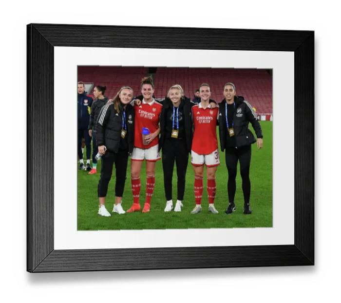 Framed Print : Arsenal Women Celebrate Victory Over FC Zurich in UEFA Champions League Group Stage Framed Print : Arsenal Women Celebrate Victory Over FC Zurich in UEFA Champions League Group Stage