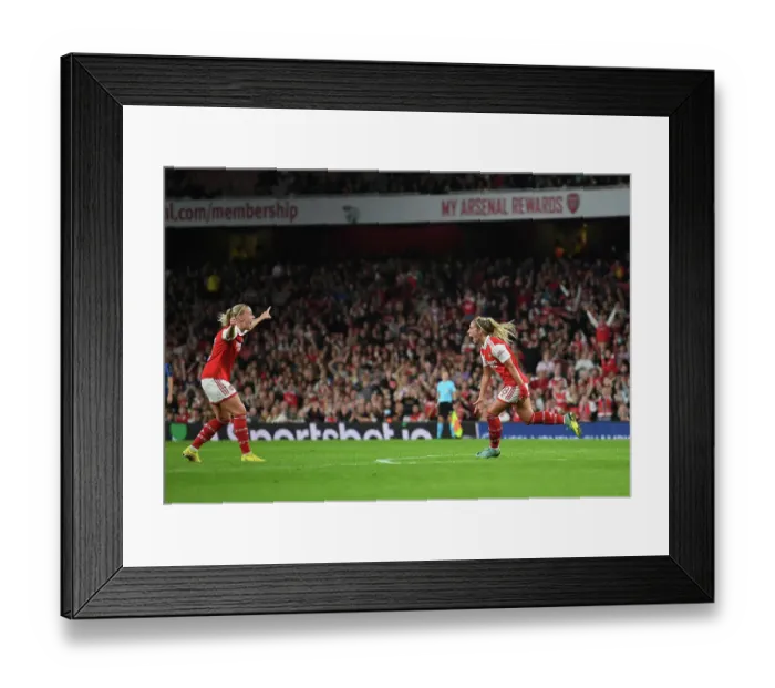 Framed Print : Jordan Nobbs Scores Historic First Goal for Arsenal Women in UEFA Champions League