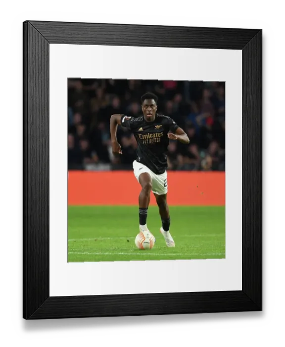 Framed Print : Arsenal's Sambi in Action against PSV Eindhoven in UEFA Europa League Group A (2022-23)