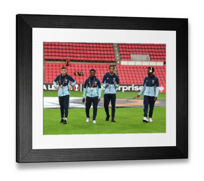 Framed Print : Arsenal FC Players Before Europa League Match vs PSV Eindhoven, 2022-23