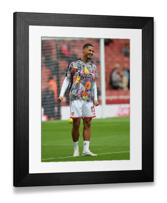 Framed Print : Arsenal vs. Nottingham Forest: Premier League Showdown at Emirates Stadium (2022-23)