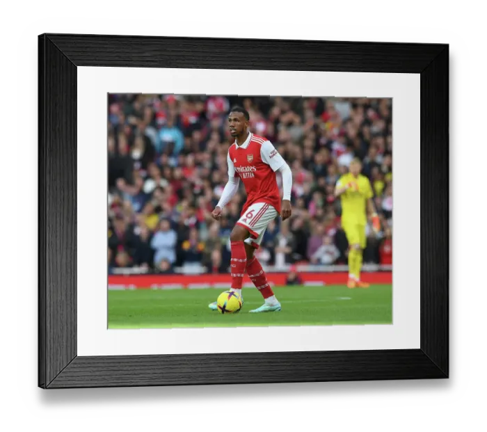 Framed Print : Arsenal's Gabriel Magalhaes in Action against Nottingham Forest (2022-23) Framed Print : Arsenal's Gabriel Magalhaes in Action against Nottingham Forest (2022-23)