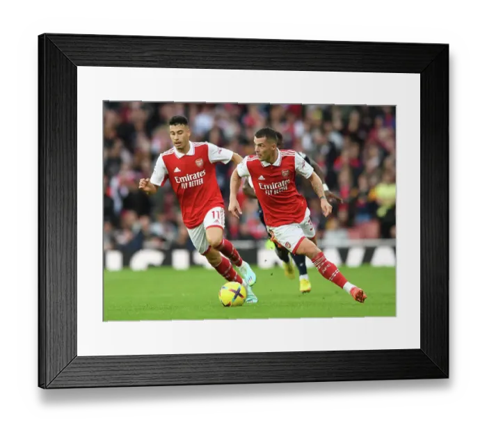 Framed Print : Arsenal's Xhaka in Action against Nottingham Forest (2022-23)