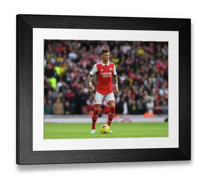 Framed Print : Ben White's Standout Performance: Arsenal vs. Nottingham Forest (2022-23) Framed Print : Ben White's Standout Performance: Arsenal vs. Nottingham Forest (2022-23)
