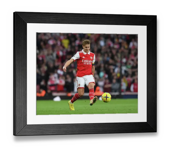 Framed Print : Martin Odegaard's Brilliant Performance: Arsenal's Commanding Victory over Nottingham Forest