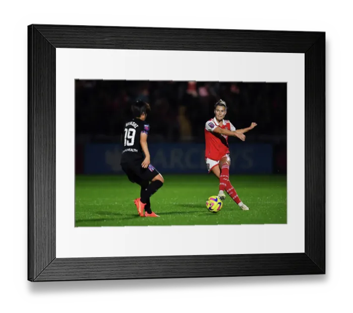 Framed Print : Arsenal Women vs. West Ham United: Barclays WSL Showdown at Meadow Park
