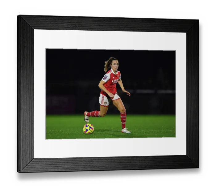 Framed Print : Arsenal Women vs West Ham United: Clash in the Barclays WSL at Meadow Park