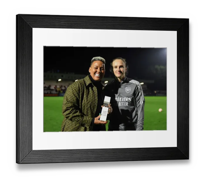 Framed Print : Arsenal's Vivianne Miedema Celebrates 150th Appearance with Lianne Sanderson's Heartfelt Gift - Arsenal Women vs West Ham United, Barclays FA WSL Framed Print : Arsenal's Vivianne Miedema Celebrates 150th Appearance with Lianne Sanderson's Heartfelt Gift - Arsenal Women vs West Ham United, Barclays FA WSL
