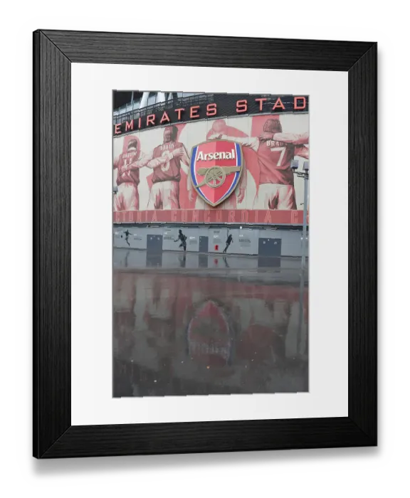 Framed Print : Rainy Arsenal: Arsenal FC vs. Nottingham Forest, Premier League 2022-23