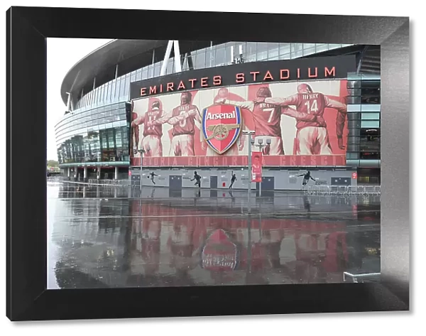 Rainy Arsenal Showdown: Battle of Emirates Stadium (2022-23) vs. Nottingham Forest