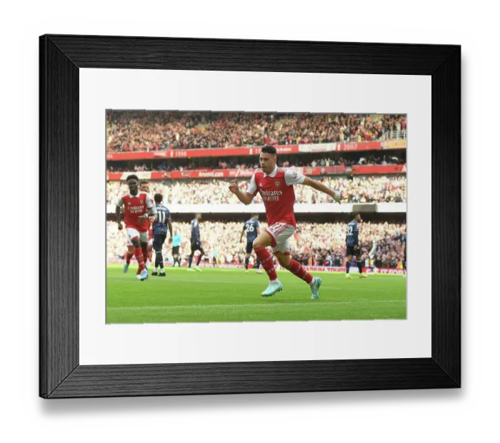 Framed Print : Martinelli's Stunner: Arsenal Tops Nottingham Forest in Premier League Showdown Framed Print : Martinelli's Stunner: Arsenal Tops Nottingham Forest in Premier League Showdown