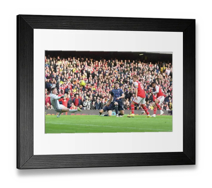 Framed Print : Arsenal's Reiss Nelson Scores Second Goal Against Nottingham Forest in 2022-23 Premier League