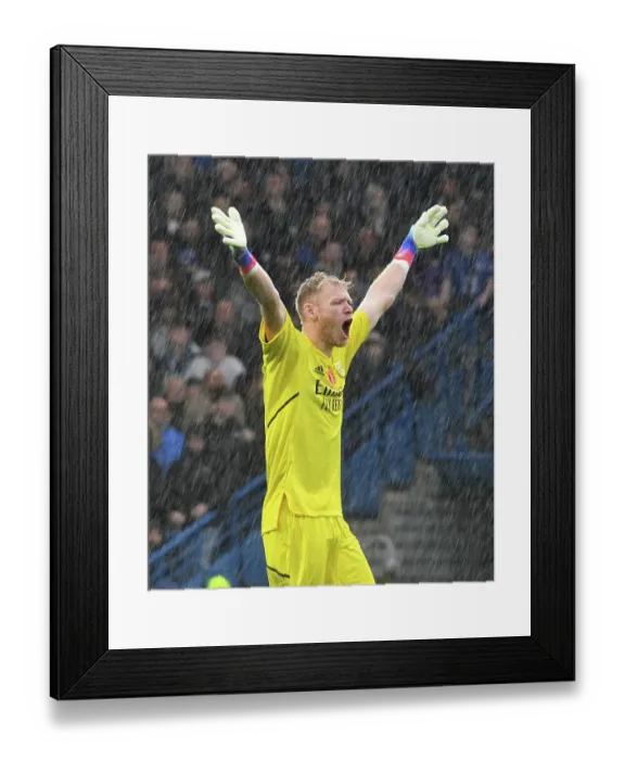 Framed Print : Ramsdale vs. Chelsea: Arsenal's Goalkeeper Faces Off in Premier League Showdown (2022-23)