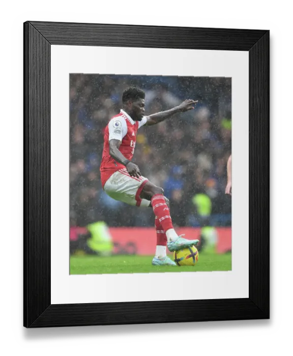 Framed Print : Thomas Partey in Action: Chelsea vs. Arsenal, Premier League 2022-23 Framed Print : Thomas Partey in Action: Chelsea vs. Arsenal, Premier League 2022-23