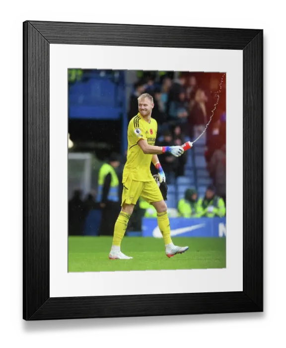 Framed Print : Arsenal Celebrate at Stamford Bridge: Chelsea vs Arsenal, Premier League 2022-23