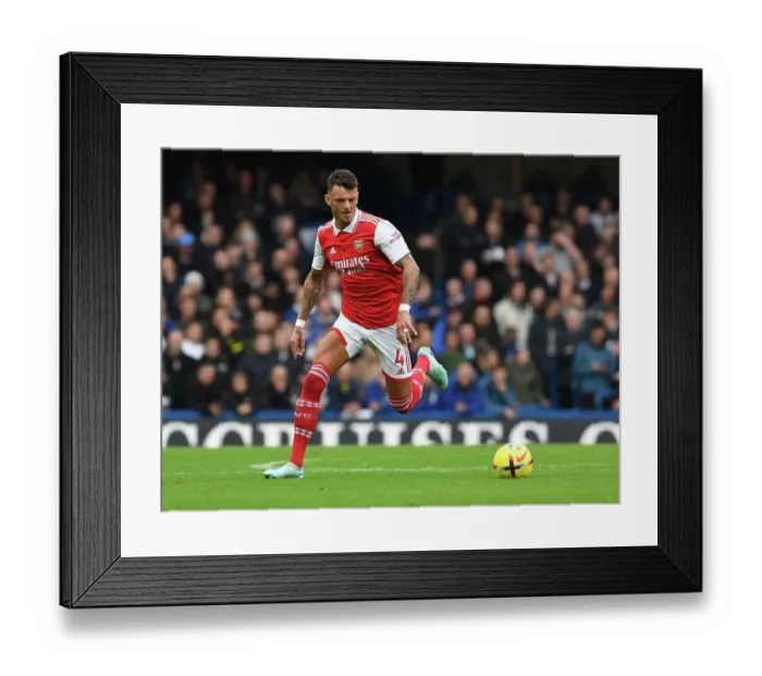 Framed Print : Arsenal's Ben White Faces Off Against Chelsea in Intense Premier League Showdown (2022-23)