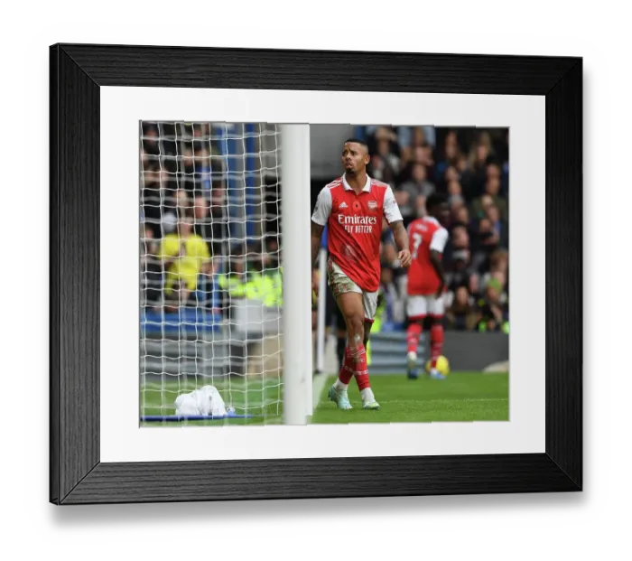 Framed Print : Gabriel Jesus in Action: Chelsea vs Arsenal, Premier League 2022-23 Framed Print : Gabriel Jesus in Action: Chelsea vs Arsenal, Premier League 2022-23