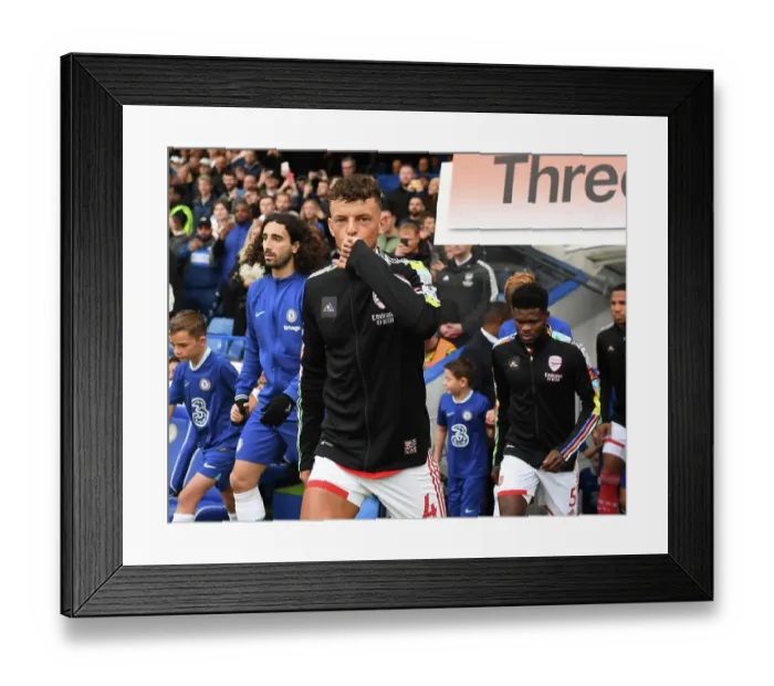 Framed Print : Arsenal's Ben White Goes Head-to-Head with Chelsea in Intense 2022-23 Premier League Showdown