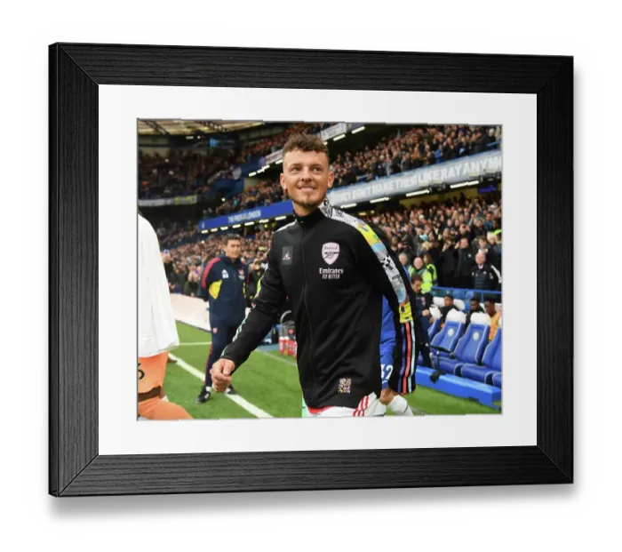 Framed Print : Ben White's Steadfast Performance: Arsenal Holds Chelsea at Stamford Bridge (2022-23 Premier League)