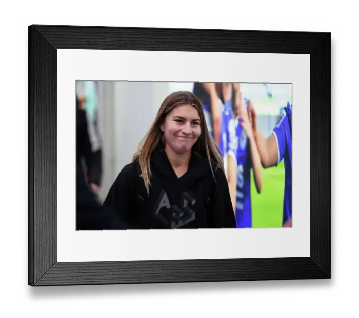 Framed Print : Arsenal Women's Squad Arrives at Leicester City: Barclays FA WSL Showdown