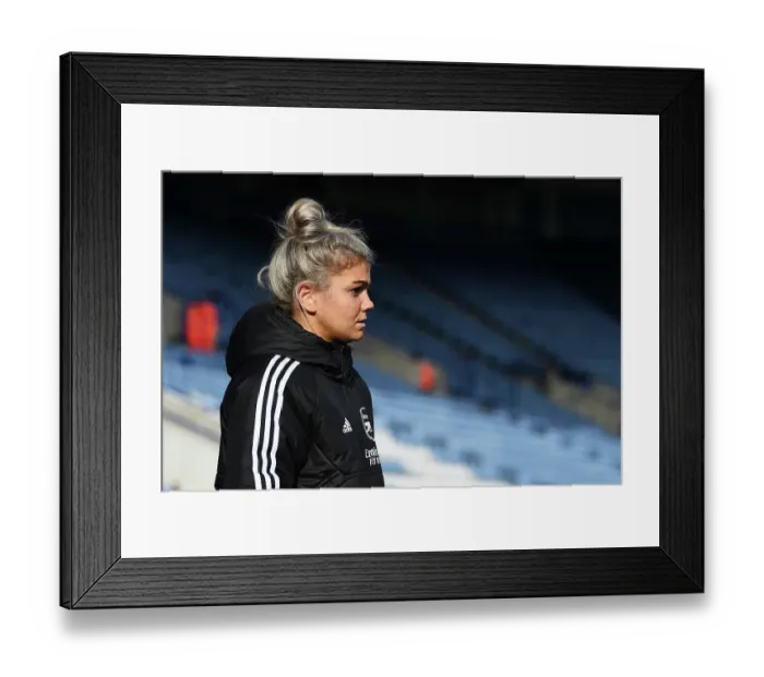 Framed Print : Arsenal Women Prepare for Barclays Super League Clash against Leicester City