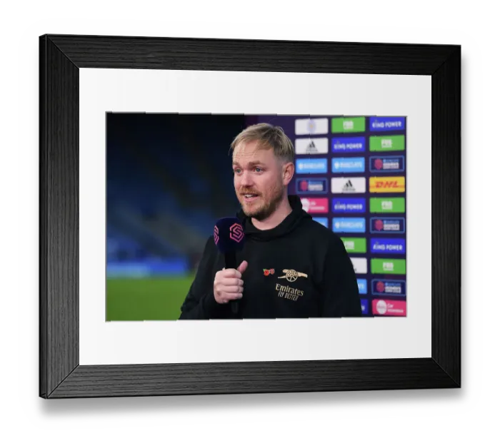 Framed Print : Arsenal Women Face Leicester City in Barclays Super League Clash Framed Print : Arsenal Women Face Leicester City in Barclays Super League Clash