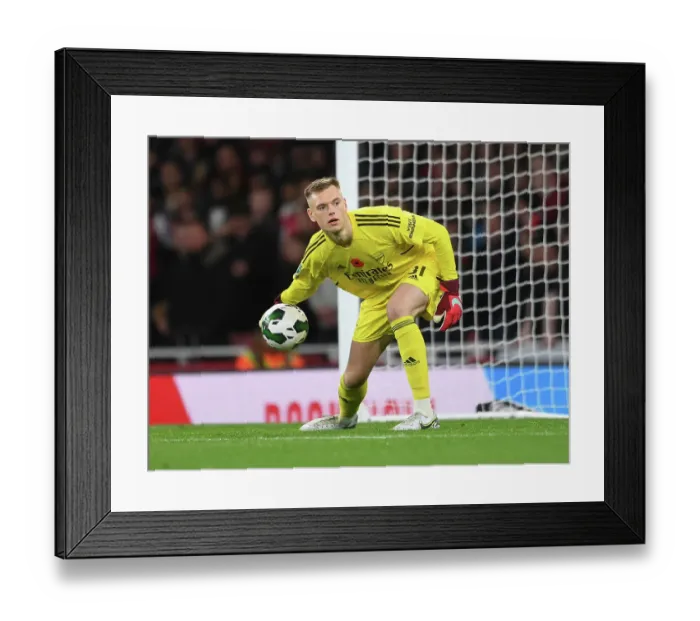 Framed Print : Arsenal vs Brighton & Hove Albion: Carabao Cup Clash at Emirates Stadium