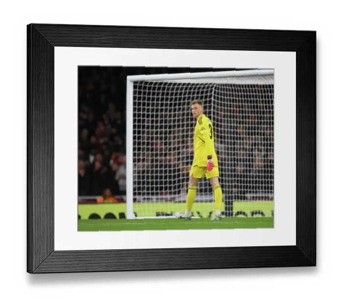 Framed Print : Arsenal vs Brighton & Hove Albion: Carabao Cup Clash at Emirates Stadium