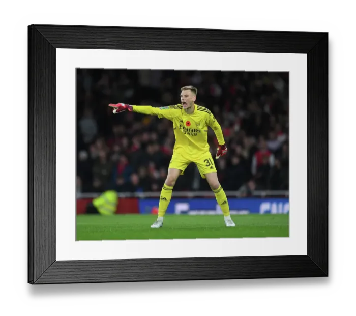 Framed Print : Arsenal vs Brighton & Hove Albion: Carabao Cup Clash at Emirates Stadium