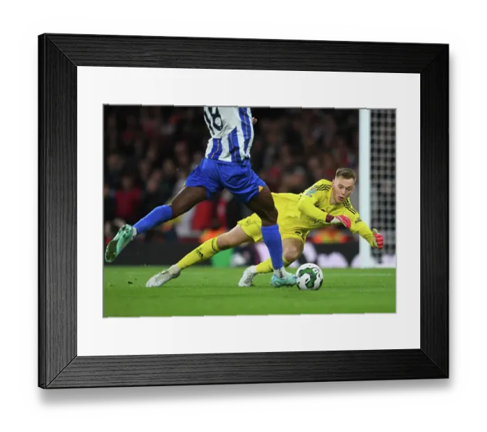 Framed Print : Arsenal vs Brighton & Hove Albion: Carabao Cup Clash at Emirates Stadium Framed Print : Arsenal vs Brighton & Hove Albion: Carabao Cup Clash at Emirates Stadium