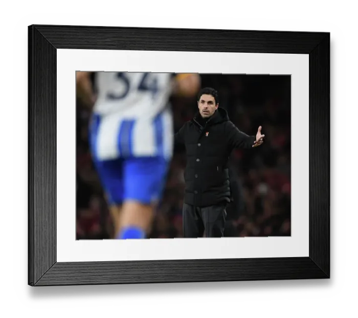 Framed Print : Mikel Arteta Leads Arsenal Against Brighton in Carabao Cup Showdown (2022-23)