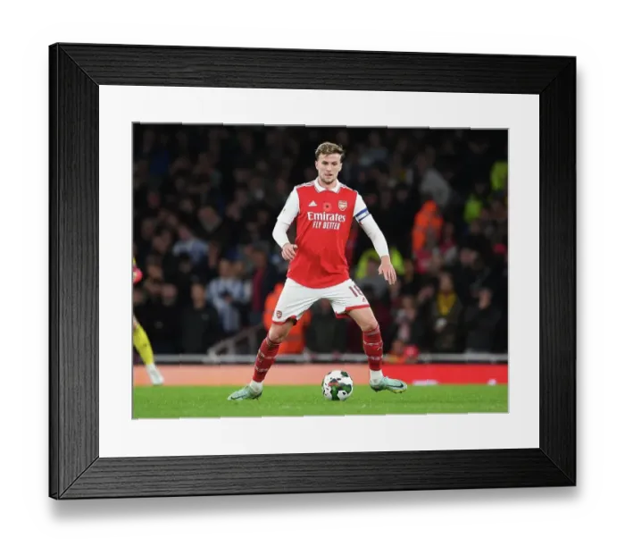 Framed Print : Rob Holding's Unwavering Determination: Arsenal's Defender Gears Up for Carabao Cup Battle Against Brighton & Hove Albion