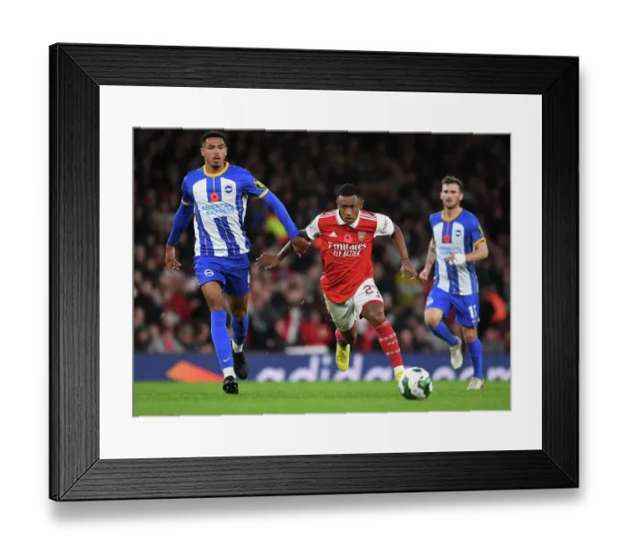 Framed Print : Marquinhos vs Colwill: A Carabao Cup Showdown - Arsenal vs Brighton