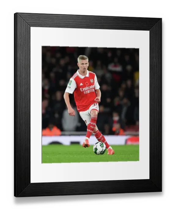 Framed Print : Arsenal vs Brighton & Hove Albion: Carabao Cup Clash featuring Oleksandr Zinchenko Framed Print : Arsenal vs Brighton & Hove Albion: Carabao Cup Clash featuring Oleksandr Zinchenko