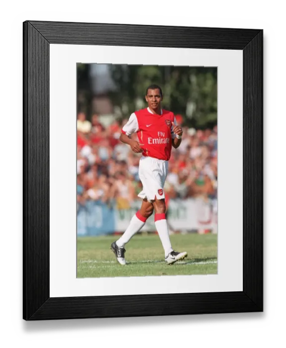 Framed Print : Gilberto in Action: Arsenal Pre-Season Training, Schwadorf, Austria, 2006 Framed Print : Gilberto in Action: Arsenal Pre-Season Training, Schwadorf, Austria, 2006