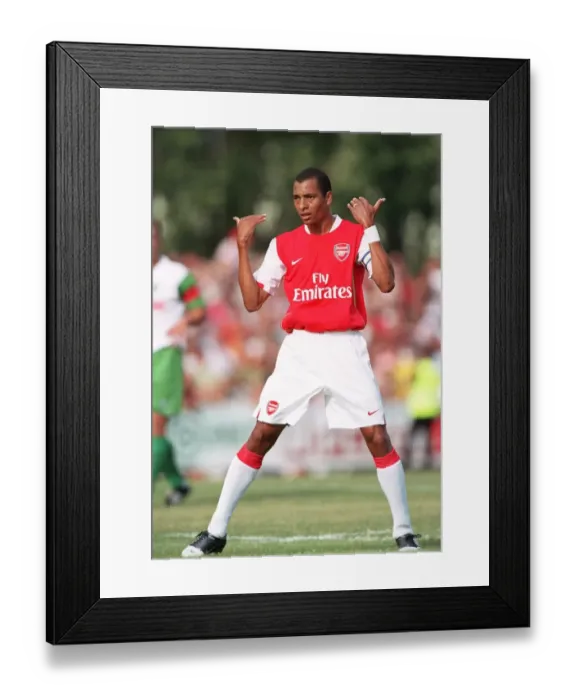 Framed Print : Gilberto in Action: Arsenal's Midfield Maestro at Pre-Season Training, Austria, 2006