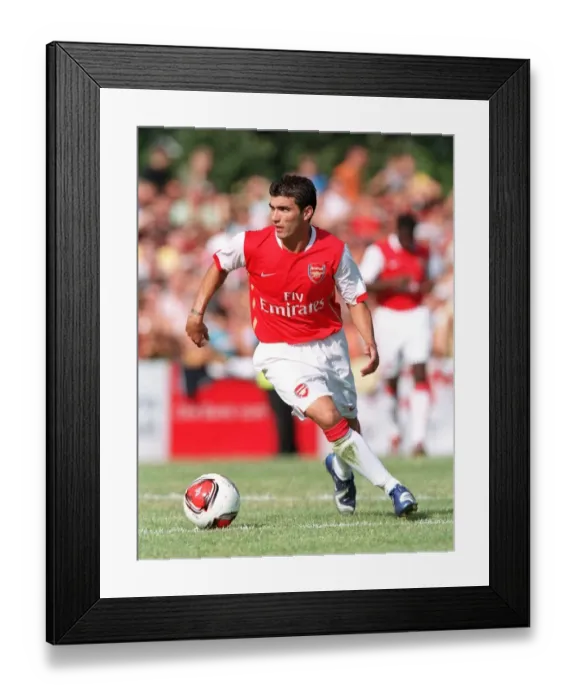 Framed Print : Jose Reyes in Action for Arsenal at Schwadorf Pre-Season Friendly, 2006